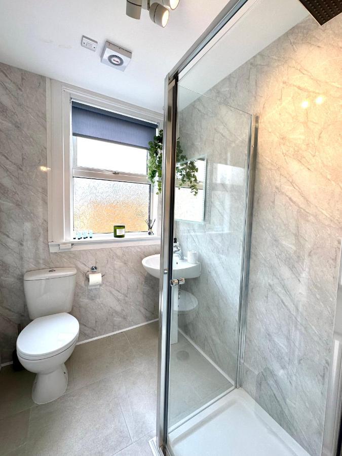 Stylish 3 Bedroom City Retreat Перт Екстер'єр фото